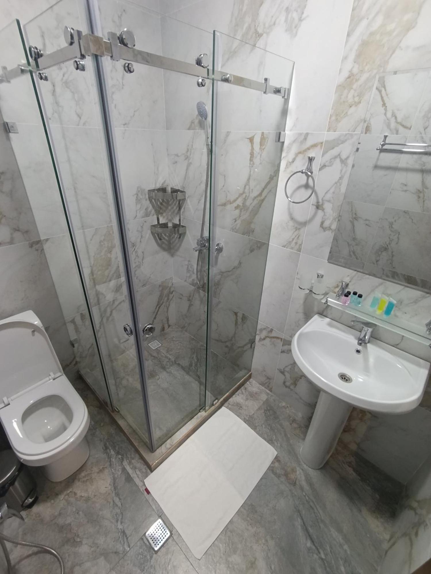 Grand Karavan Hotel طشقند المظهر الخارجي الصورة