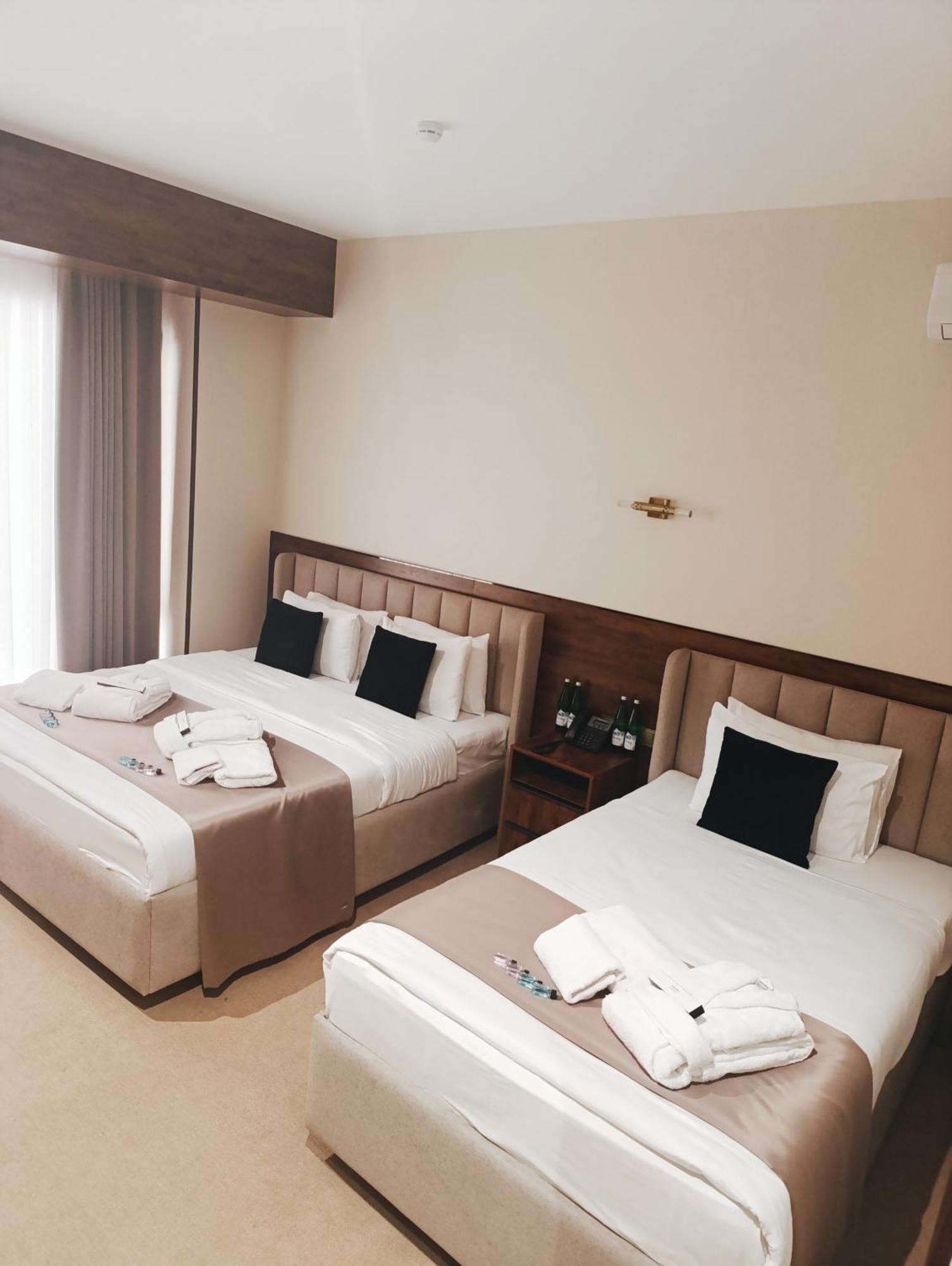Grand Karavan Hotel طشقند الغرفة الصورة